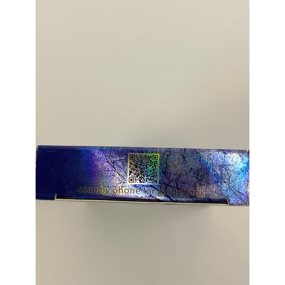 Stunning Holographic Moonology Oracle Deck - Picture 3 of 7